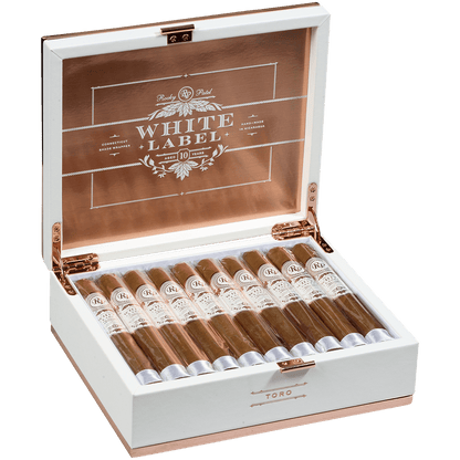 ROCKY PATEL WHITE LABEL TORO 20 CT. BOX 6.50X52